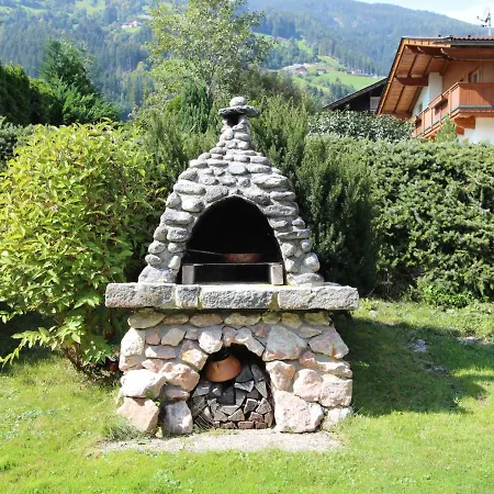 Tyrol-1 By Interhome Apartman *